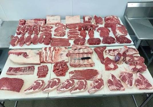 WHOLE COW (280-290 KG)
