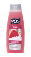 V05 Strawberry Cream Shampoo 443ml.