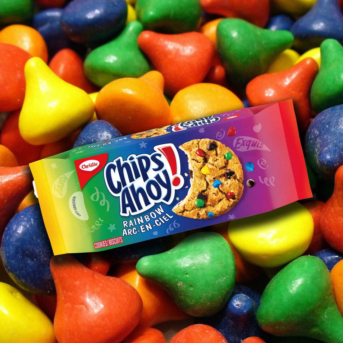 Chips Ahoy! Rainbow Chocolate Chip Cookies, 258 g