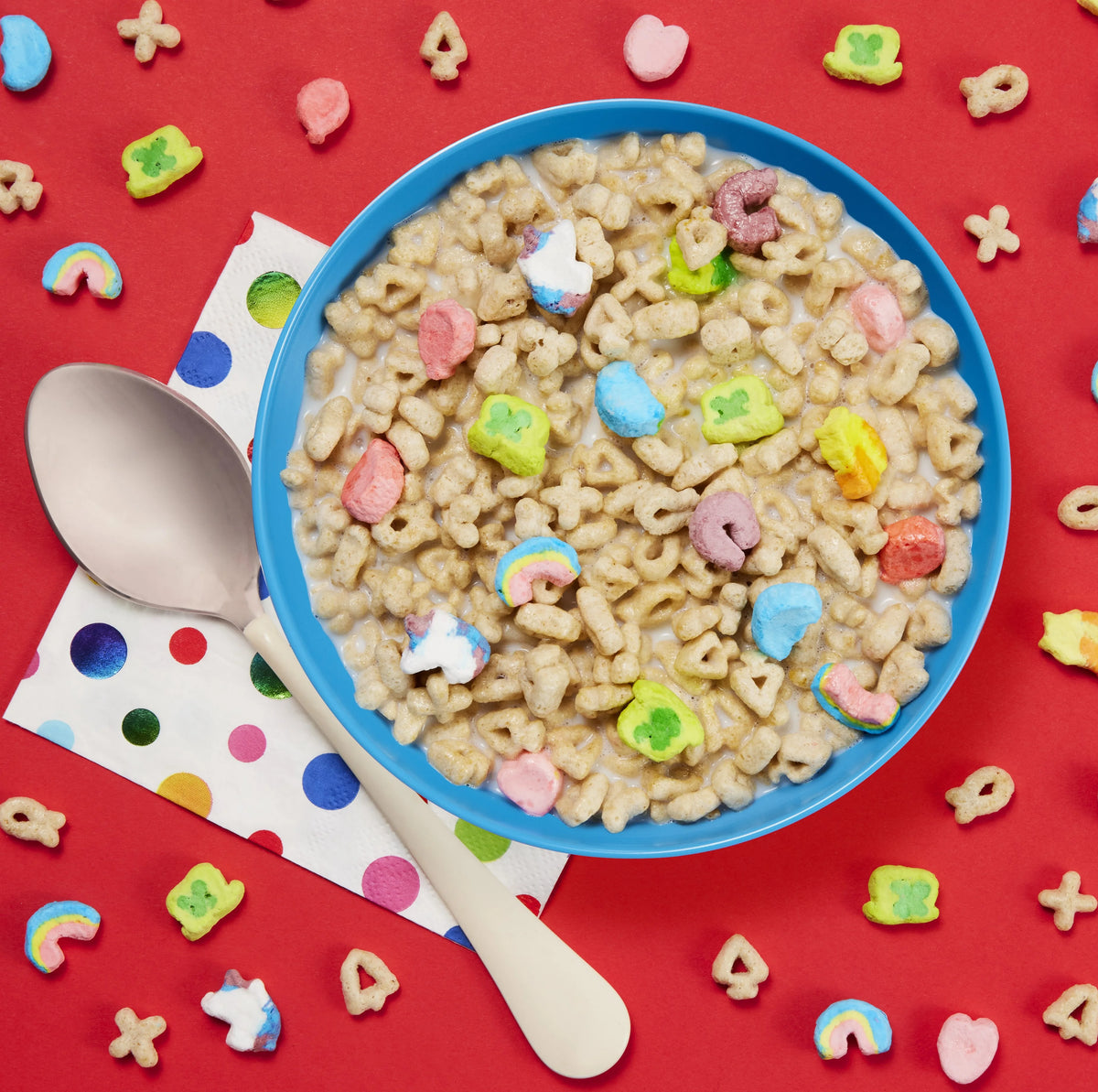 Lucky Charms Breakfast Cereal with Marshmallows, Family Size, 526 g