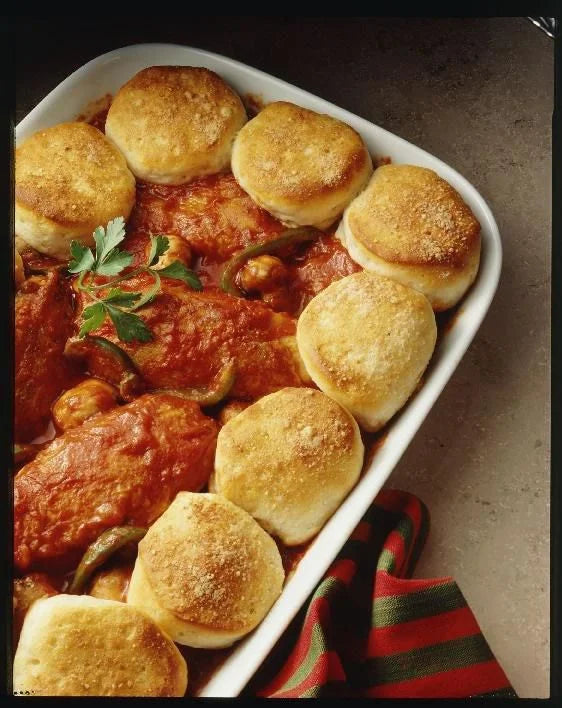 Pillsbury Country Biscuits Ready-to-Bake Dough, 10 Biscuits, 340 g