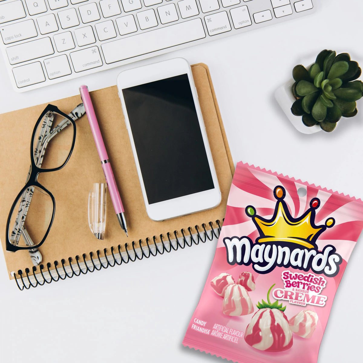 Maynards Swedish Berries and Crème Candy, 154 g