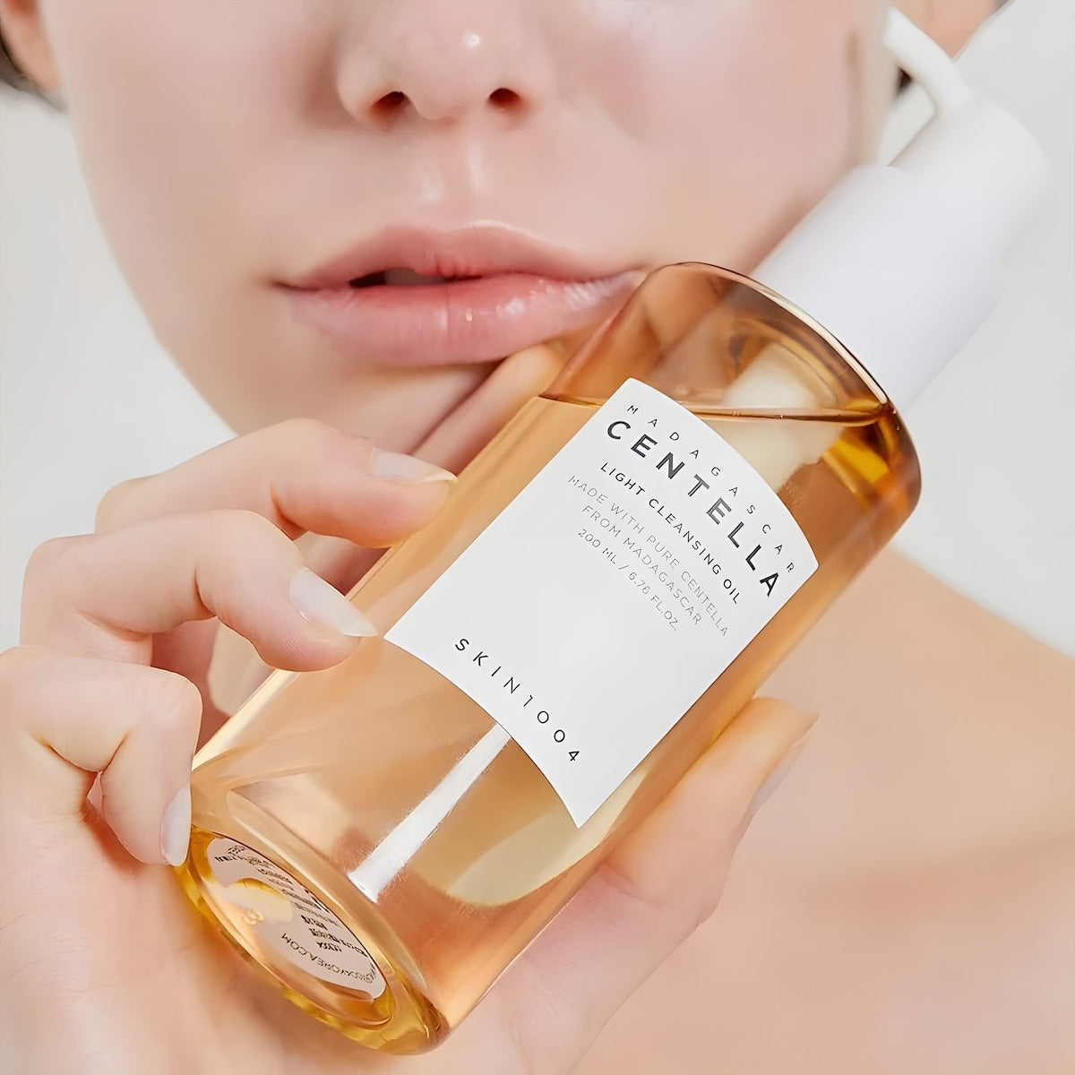 SKIN1004 Centella Light Cleansing Oil, 200 mL