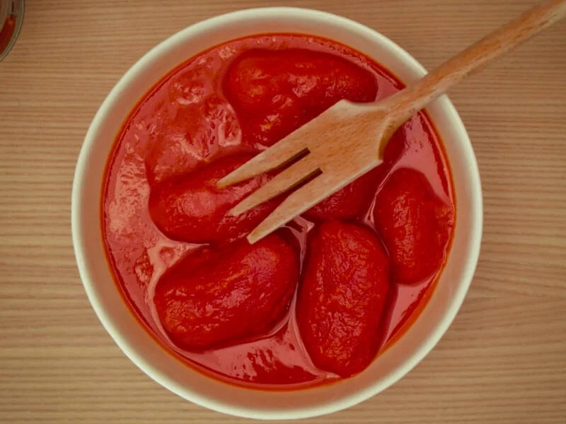 Mutti Whole Peeled Tomatoes, 796 mL