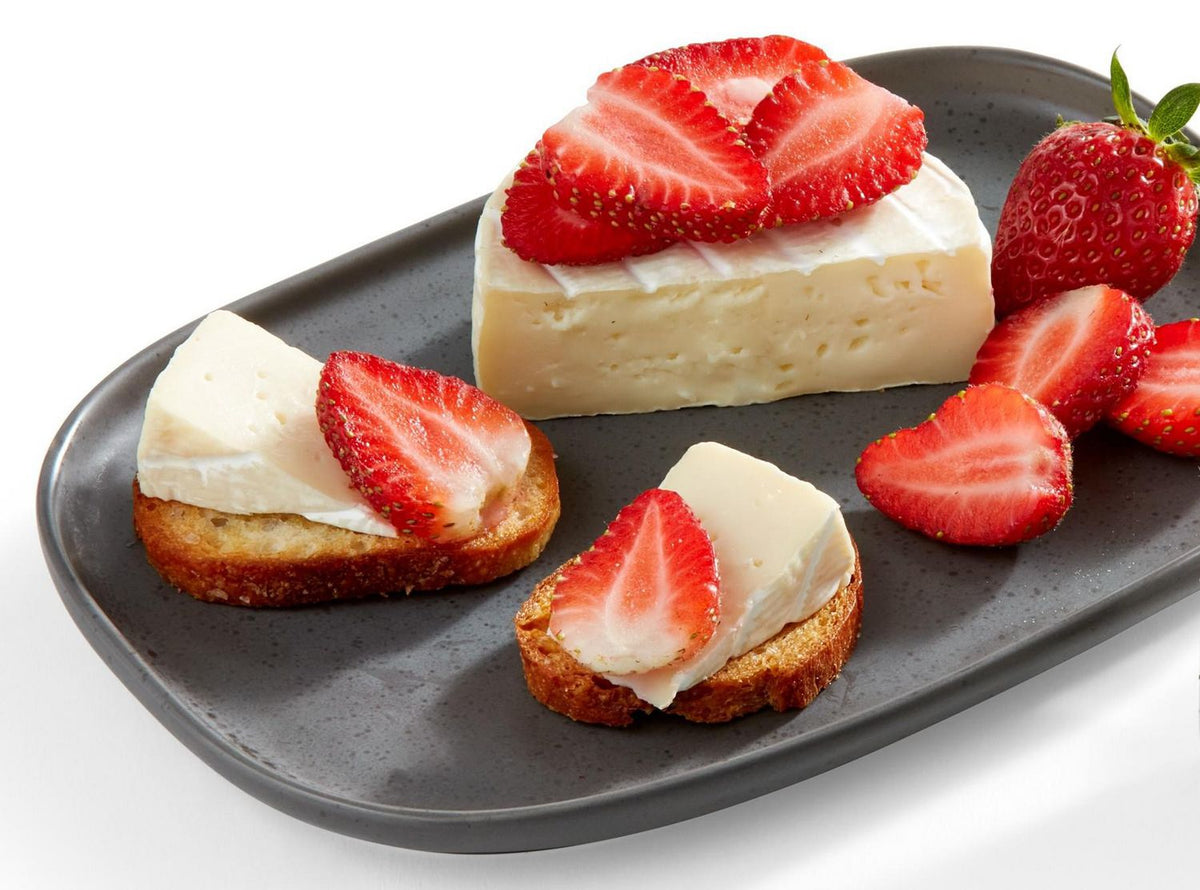 Castello Danish Brie Cheese, 125 g