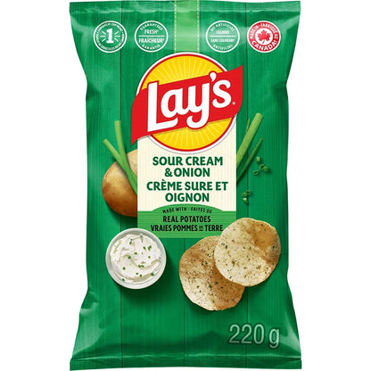 Lay's Sour Cream & Onion Flavoured Potato Chips, 220 g
