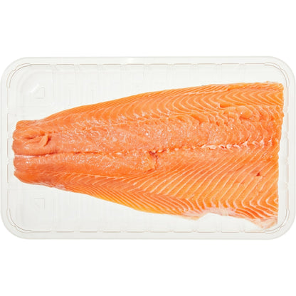 Fresh Atlantic Salmon Fillets, Skin On, Club Size, 0.95 kg average weight