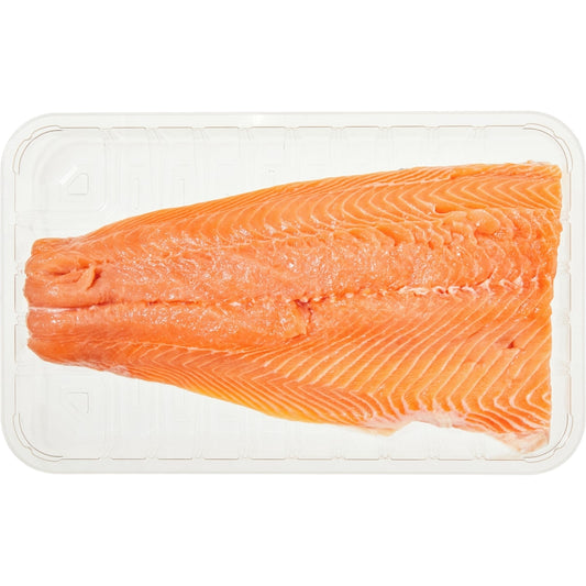 Fresh Atlantic Salmon Fillets, Skin On, Club Size, 0.95 kg average weight
